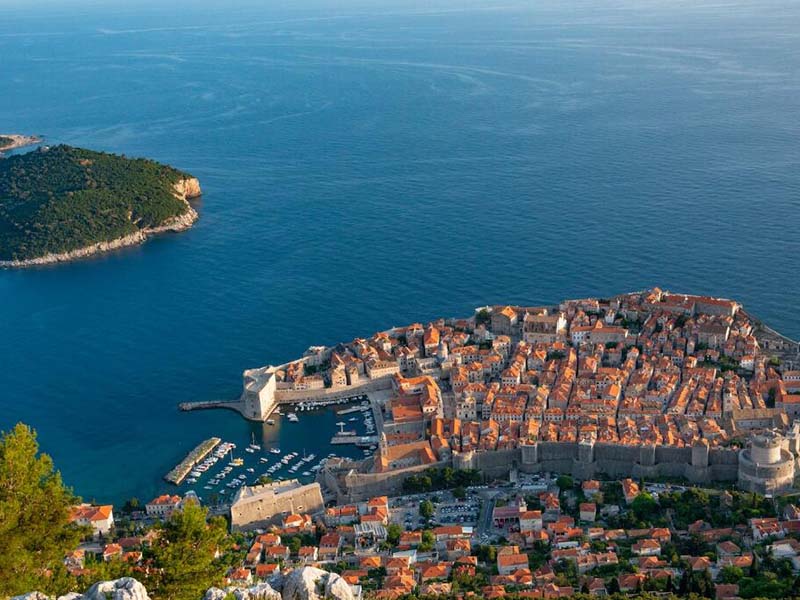 氨氮水質(zhì)在線(xiàn)自動(dòng)監(jiān)測(cè)儀組成部分